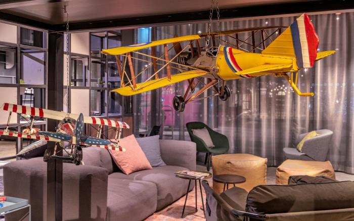 Moxy London Heathrow Airport