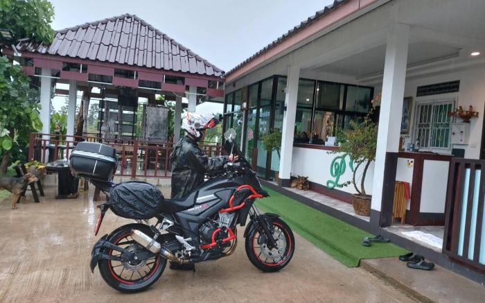 Pacharaview Hotel  