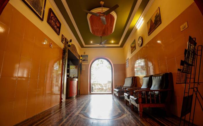 Hotel Hare Rama Hare Krishna