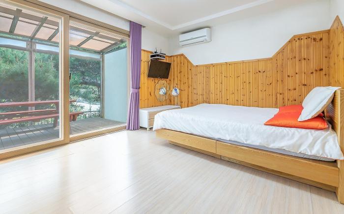 Gapyeong Maronie Spa Pension