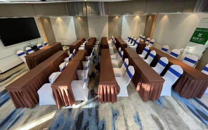 Borrman Hotel Xiantao Wushang Gymnasium