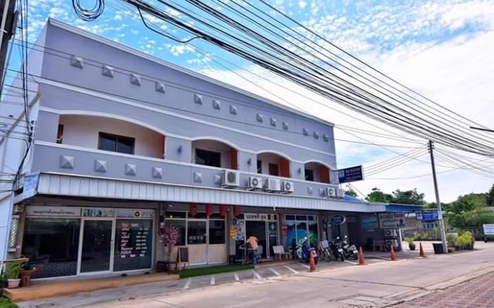 S3 Room Sathahip