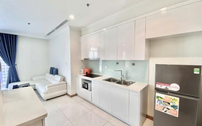 Vinhomes Central Park - 1 Bedroom Apartment. 