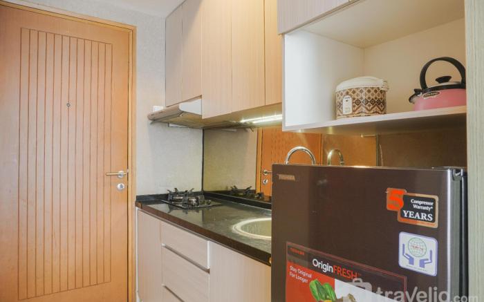 Warm Studio at Cinere Bellevue Suites By Travelio