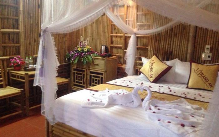 Trang an river view homestay