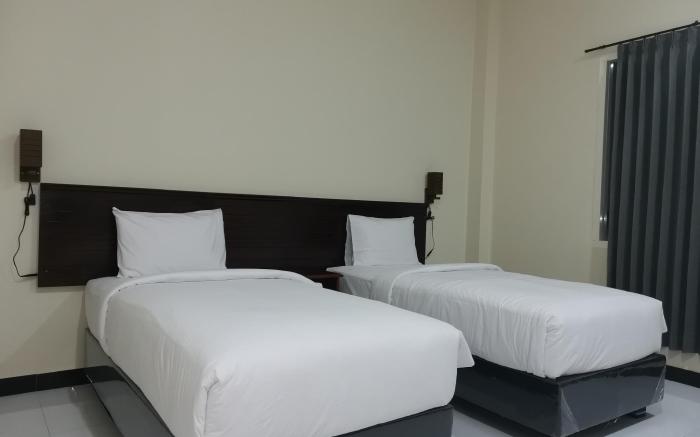 Palm Bajo Hotel