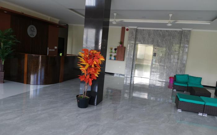 Palm Bajo Hotel