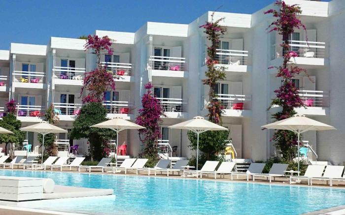 Marathon Beach resort