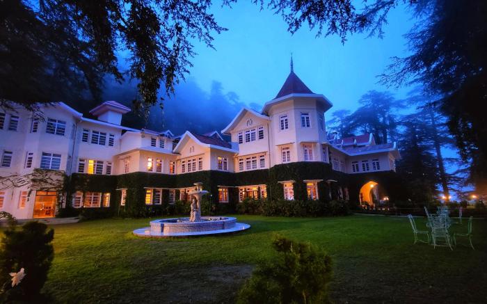 Woodville Palace(A Heritage property since 1938)
