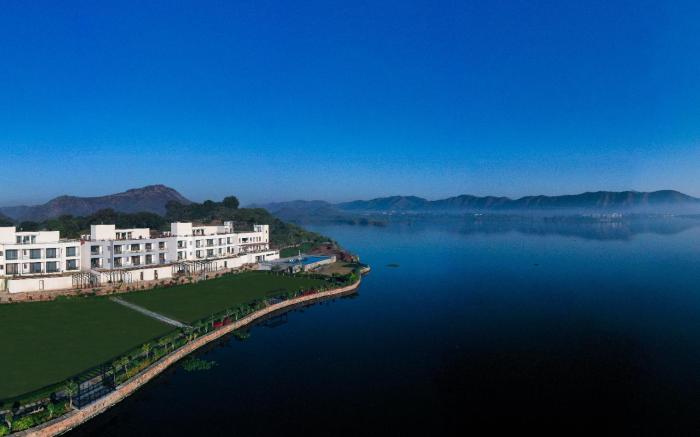 ZANA Lake Resort Udaipur