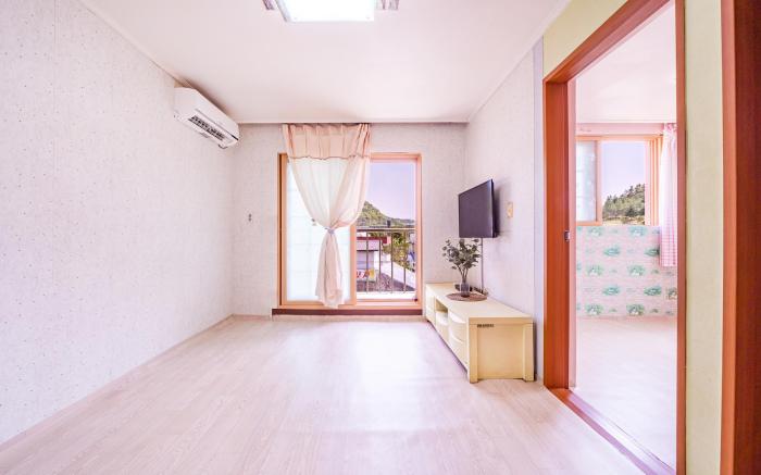 Gangchon Pine Hill Pension