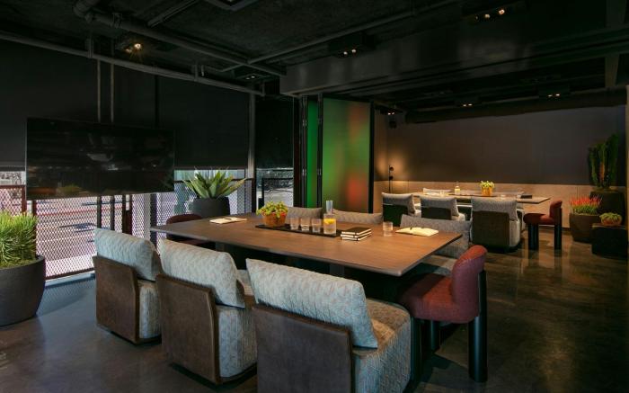 Moxy Downtown Los Angeles