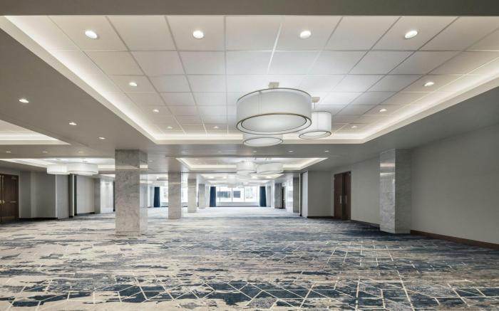 The National, Autograph Collection