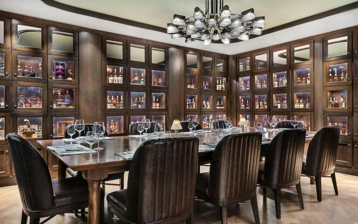 The National, Autograph Collection