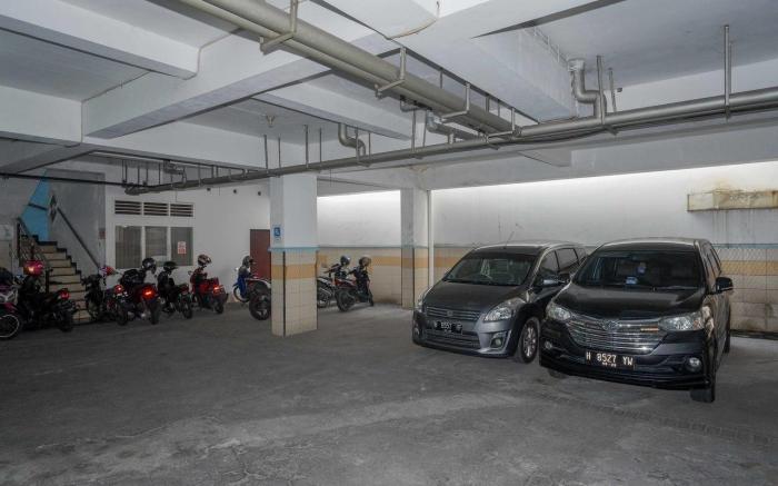 Urbanview Hotel Artama Simpang Lima by RedDoorz