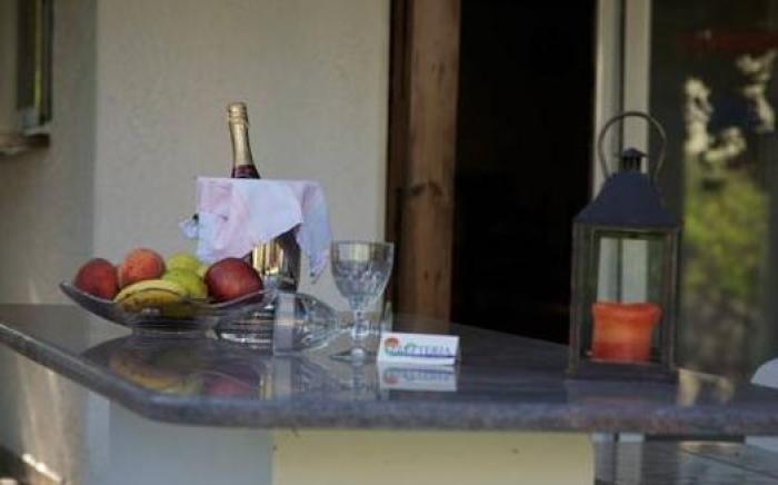 Elefteria Apts & Suites