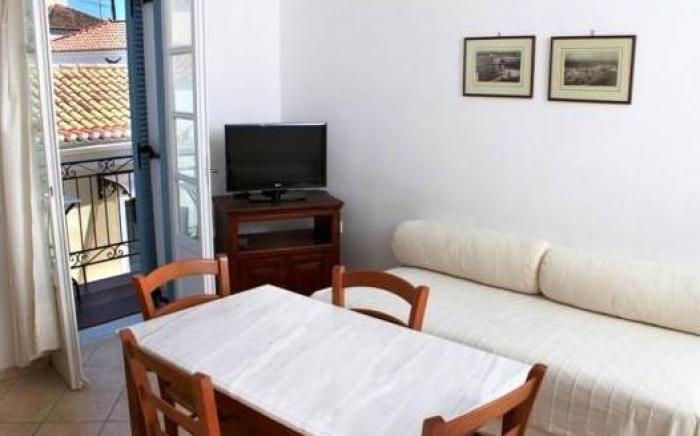Guesthouse Niriides