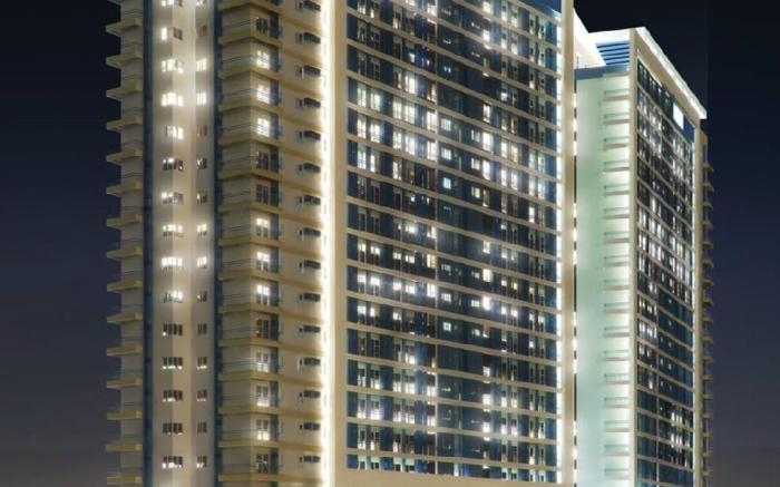 Lovely 2- BR Condo (Fully Air-conditioned w/ Wifi)