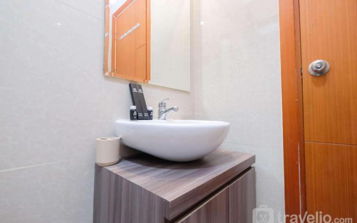 Comfy 1BR Woodland Park Residence By Travelio