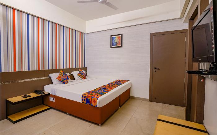 FabHotel Gargi Deluxe - Nr. Raja Dinekar Musuem