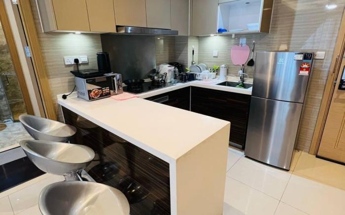Garden View 1BR unit at R&F Princess by ANJU