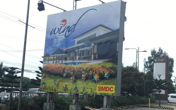 Your Tagaytay Escape: Balcony Unit- Disney+ & WiFi