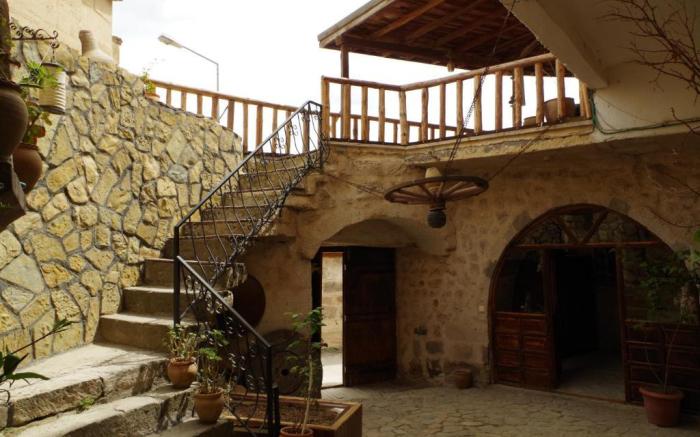 uçhisar cave house