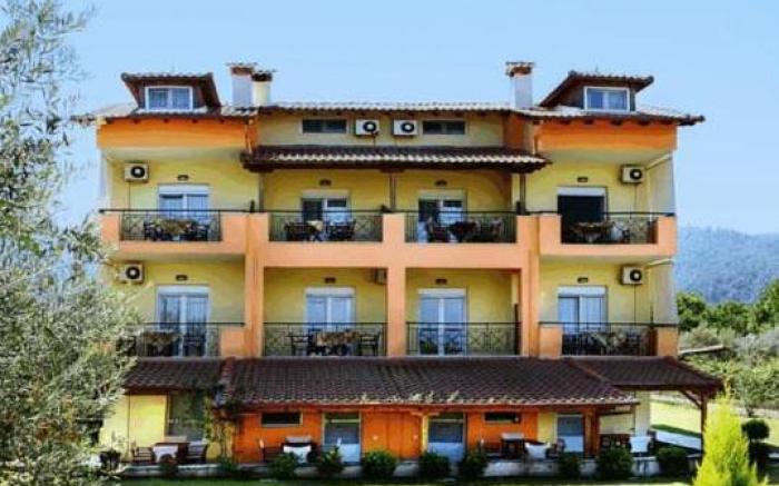 Alexandros Hotel Apartments