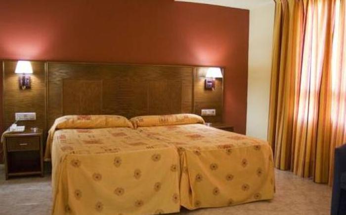Hotel Perales