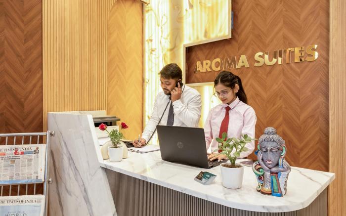 Hotel Aroma Suites Near Delhi Airport