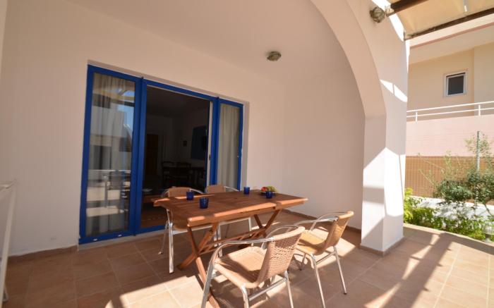 Katikies Studios & Apartments