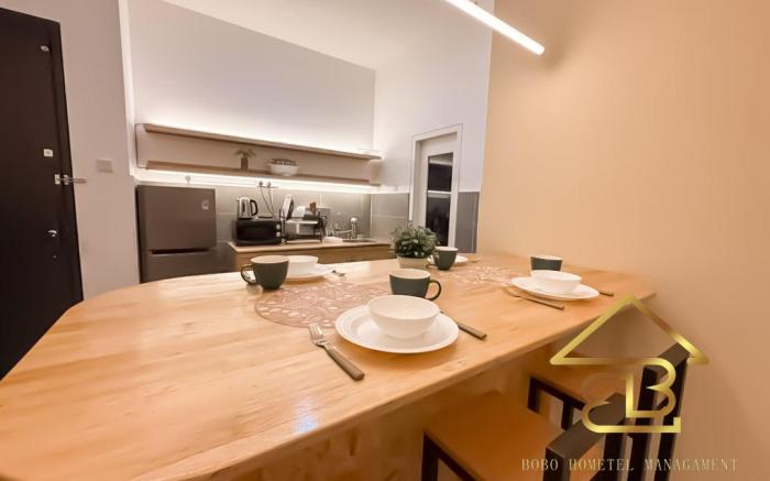 WoodenStay @ The Cove Hillside Residential (10pax)