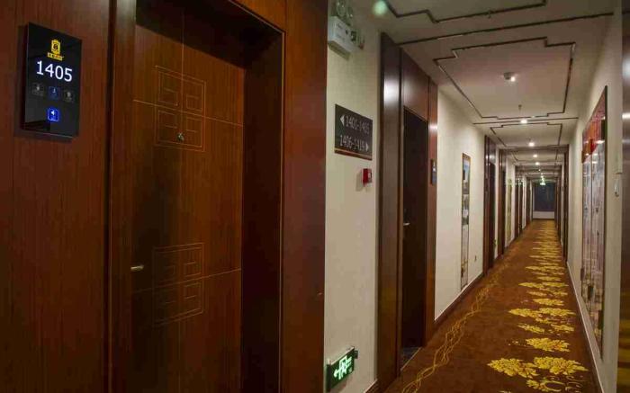 Super 8 Hotel Anqing Guangcai High-Speed Railway Terminal