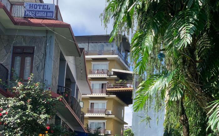 Hotel Peace Ganga Inn