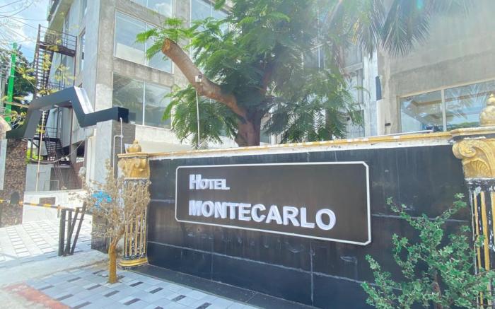 Montecarlo Hotel 