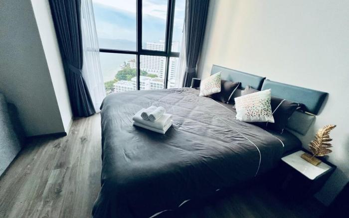 Unique 1-BR w/Seaview Balcony and Onsen in Pattaya