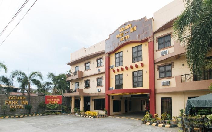 RedDoorz @ Golden Park Inn La Union