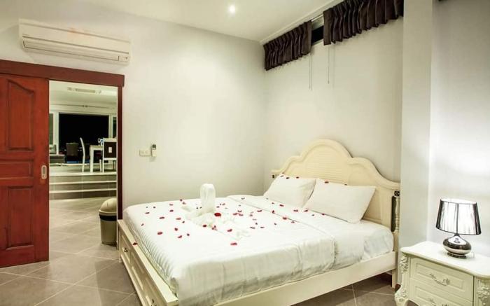 Blue Cove Pool Villa - by KohChangVillas