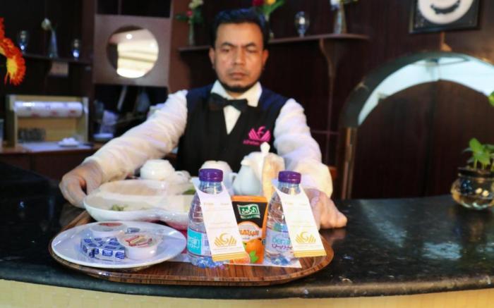 Al Farhan Hotel Suites (Exit 15)