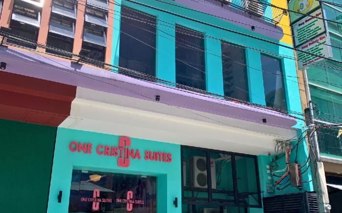 One Cristina Suites
