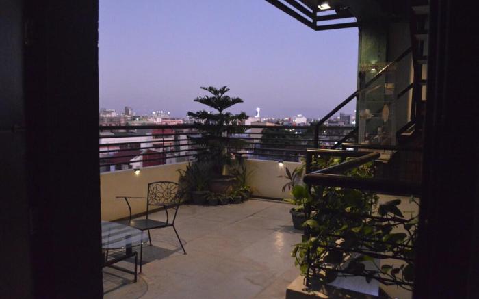 Adorable 1-Bedroom with hot shower and tub