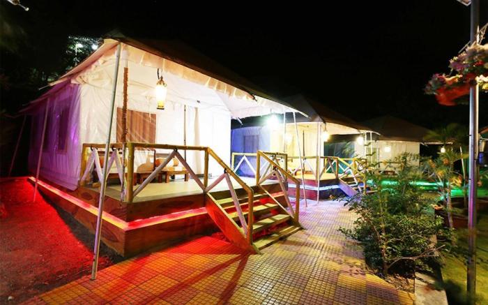 Vedi Farm A Mountain Resort