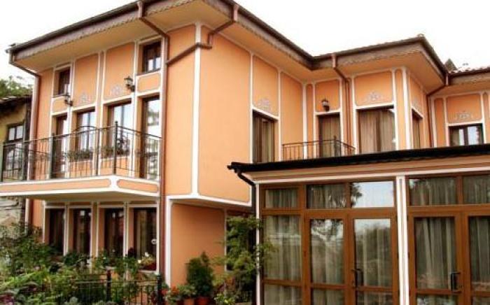 Hotel Alafrangite