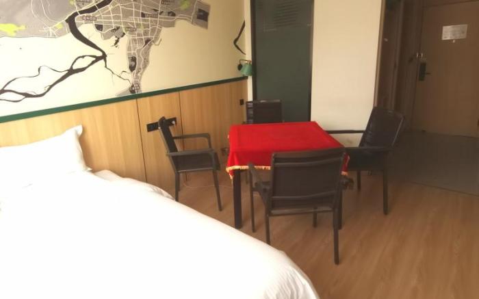 Vatica Hotel Shanxi Jinzhong Yuci Incity Railway Station