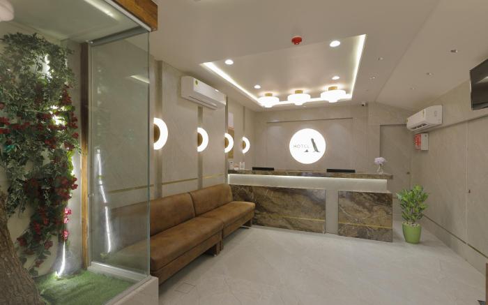 Hotel Ariana Residency