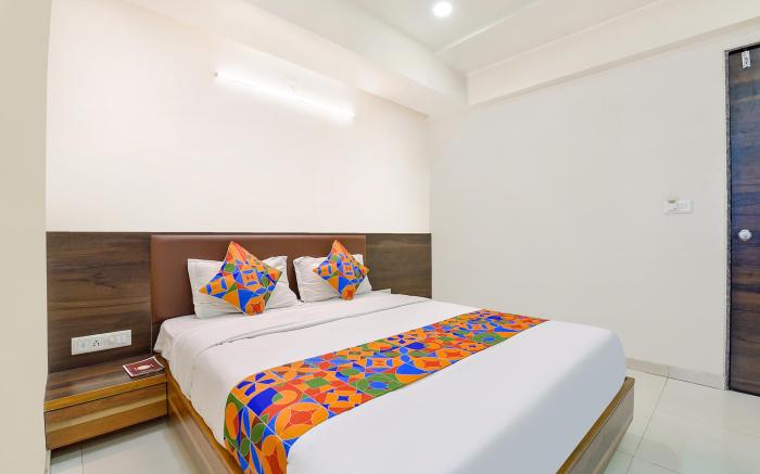 FabHotel Crystal - Nr. Odau Ring Road