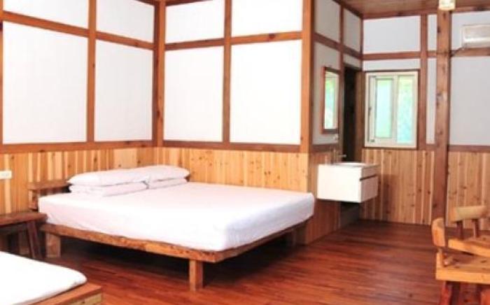 Old Five Guesthouse