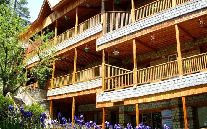 Negis Hotel Mayflower