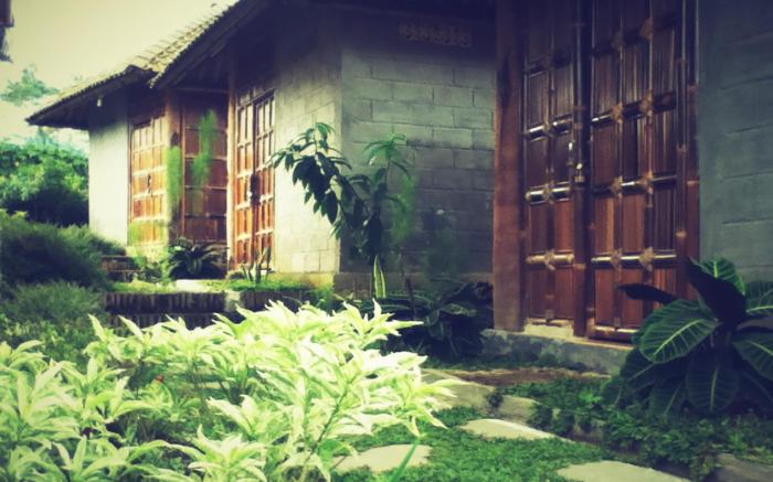 Pondok Bamboo Sendangsari
