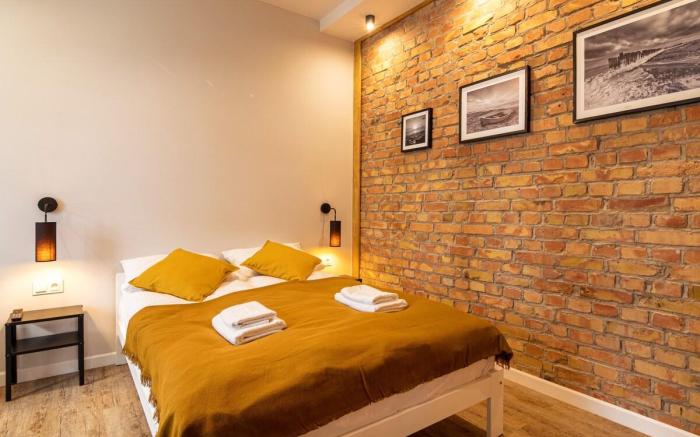 Angel Loft z 3 sypialniami, 5 min Fontanny Neptuna